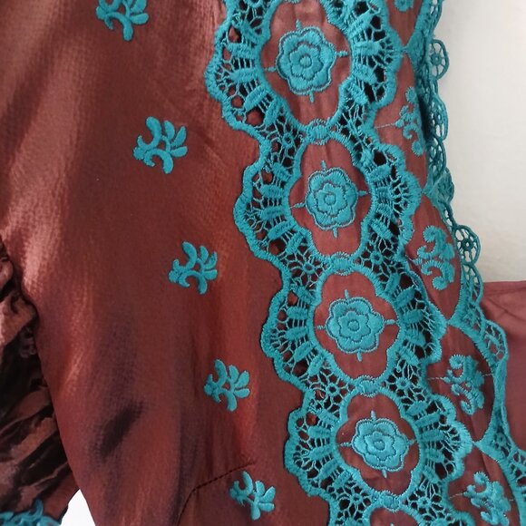 VTG Betsey Johnson Size 8 Women's‎ 100% Silk Dress Brown Blue Crochet Midi Lined - Picture 11 of 16